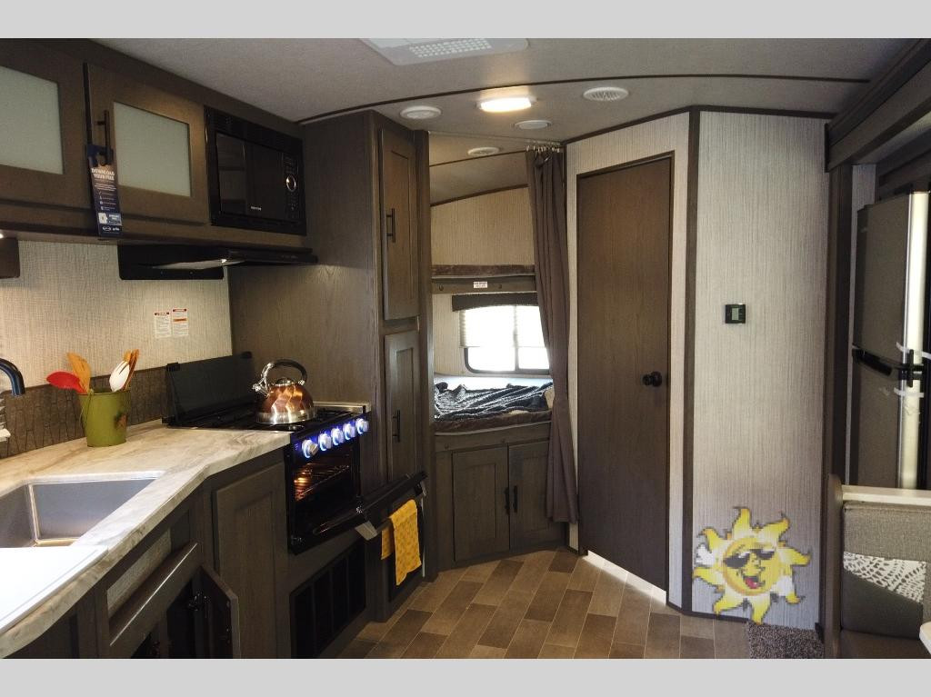 Cruiser Kitchen