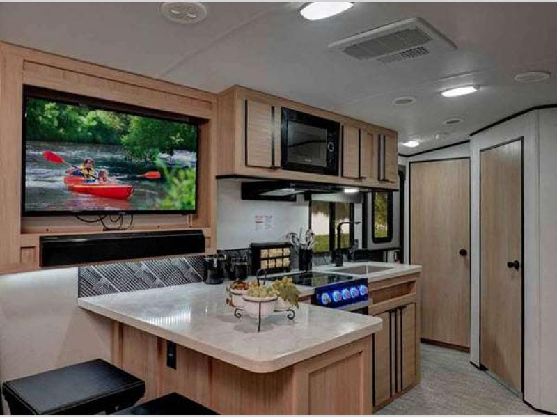 Cruiser Kitchen